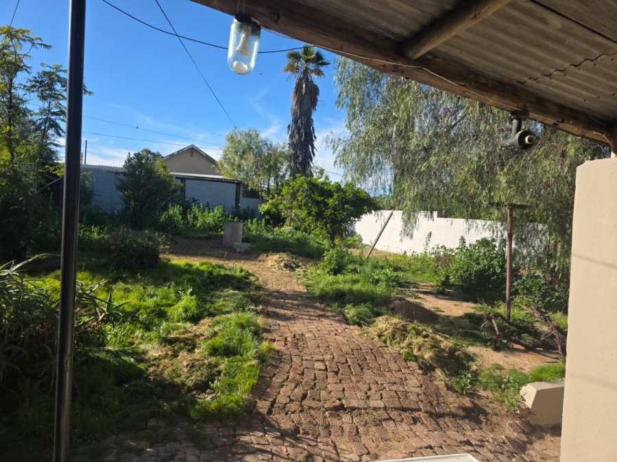 3 Bedroom Property for Sale in Oudtshoorn North Western Cape
